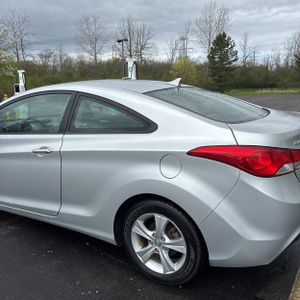 HYUNDAI ELANTRA - 6