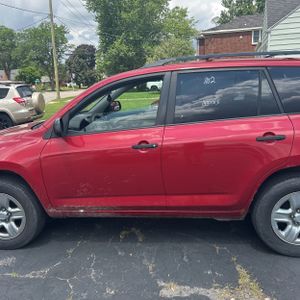 2012 Toyota RAV4 BASE — фото 4