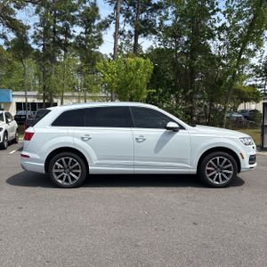 AUDI Q7 3.0T PREMIUM - 10