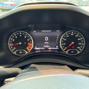 2015 JEEP RENEGADE LIMITED 照片 4