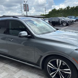 صورة مصغرة 13 لـ 2026 BMW X7 XDRIVE40I