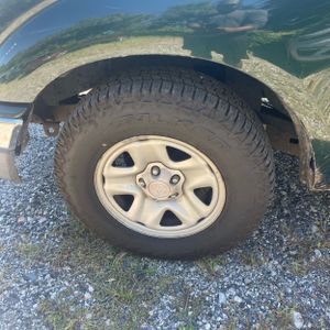 صورة 15 لـ 2001 Toyota TACOMA BASE