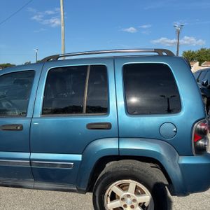 JEEP LIBERTY LIMITED - 5