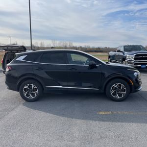 KIA SPORTAGE LX - 10