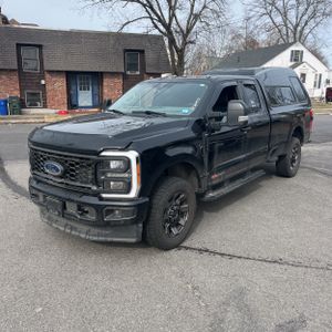 FORD F-350 SUPER DUTY LARIAT - 1