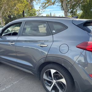 2016 Hyundai TUCSON LIMITED — фото 6