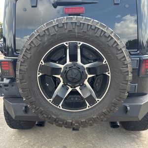 2015 JEEP WRANGLER UNLIMITED SAHARA — миниатюра 42