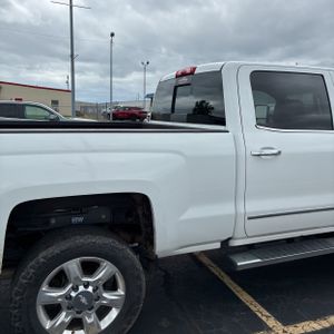 CHEVROLET SILVERADO - 9