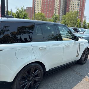 صورة 8 لـ 2023 LAND Rover RANGE ROVER P400 SE