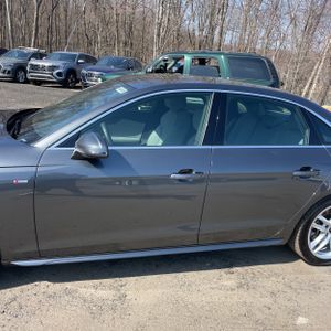 AUDI A4 PREMIUM PLUS S LINE - 4