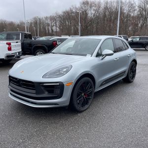 PORSCHE MACAN GTS - 1