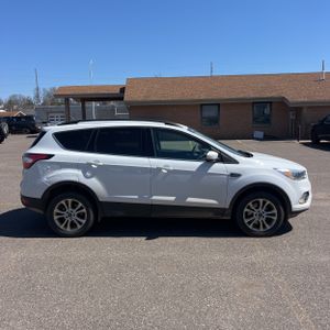 FORD ESCAPE SE - 10