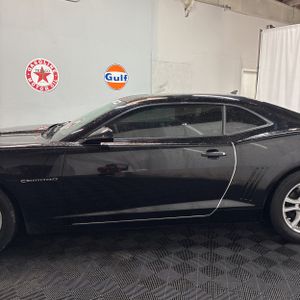 CHEVROLET CAMARO LS - 4