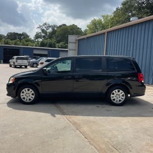 صورة 3 لـ 2019 Dodge GRAND CARAVAN SE