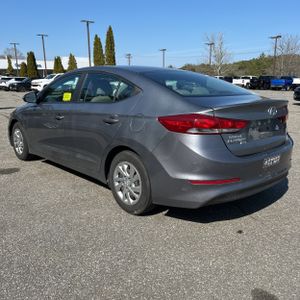 HYUNDAI ELANTRA SE - 5