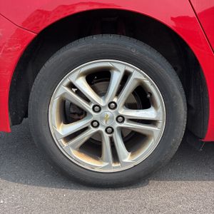 2017 Chevrolet CRUZE LT AUTO thumbnail 19