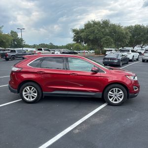 FORD EDGE SEL - 10