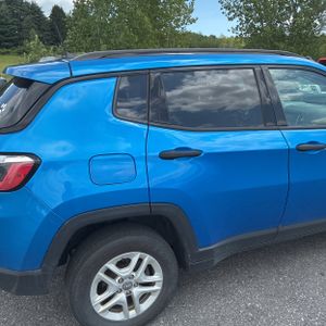 صورة 9 لـ 2017 JEEP COMPASS SPORT