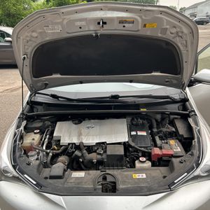 صورة مصغرة 44 لـ 2017 Toyota PRIUS THREE