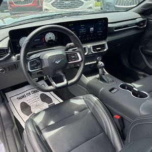 2025 FORD MUSTANG ECOBOOST PREMIUM — миниатюра 34