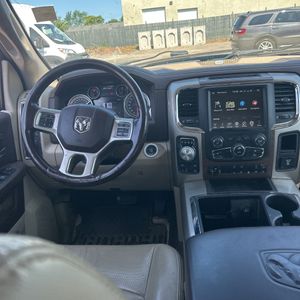 صورة مصغرة 36 لـ 2015 RAM 1500 LARAMIE
