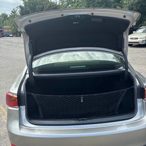 2019 Lexus IS 300 BASE — фото 44