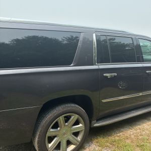 صورة 9 لـ 2015 Cadillac ESCALADE LUXURY