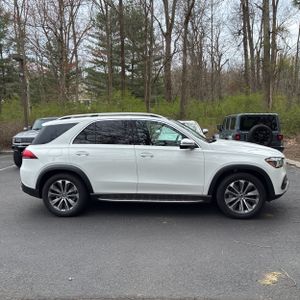 MERCEDES-BENZ GLE - 10