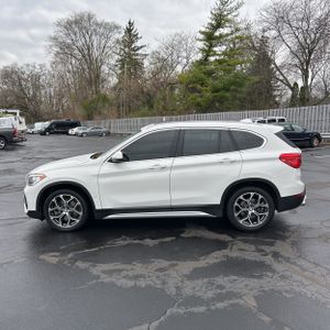 BMW X1 XDRIVE28I - 3