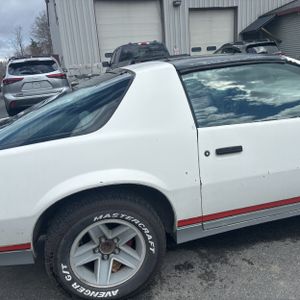 CHEVROLET CAMARO BASE - 9