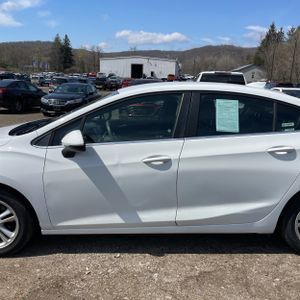 CHEVROLET CRUZE LT AUTO - 4