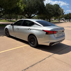 صورة 5 لـ 2020 Nissan ALTIMA 2.5 S