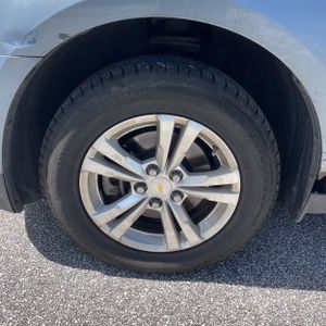 2015 Chevrolet EQUINOX LT — миниатюра 17