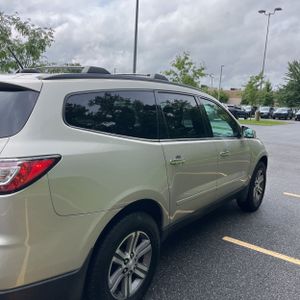 2017 Chevrolet TRAVERSE LT 照片 9