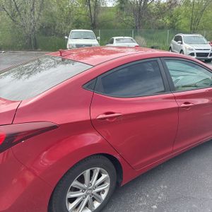 HYUNDAI ELANTRA - 9