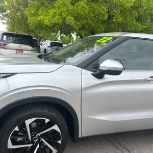 MITSUBISHI OUTLANDER ES 2.5 2WD - 2