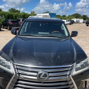 2017 Lexus LX 570 BASE — миниатюра 15