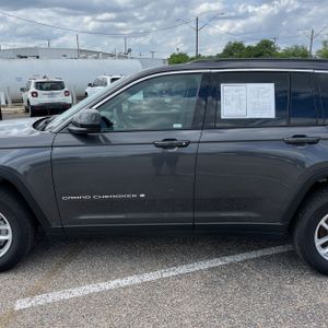 JEEP GRAND CHEROKEE LAREDO X 4X2 - 4