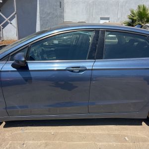 2019 FORD FUSION SE — фото 4