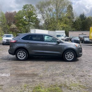 FORD EDGE SEL - 10