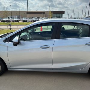 2017 Chevrolet CRUZE LT AUTO — фото 4