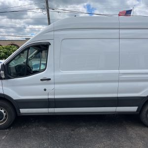 FORD TRANSIT 350 - 4