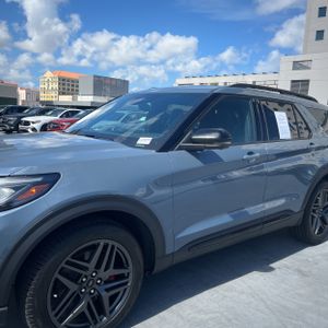 FORD EXPLORER ST - 2