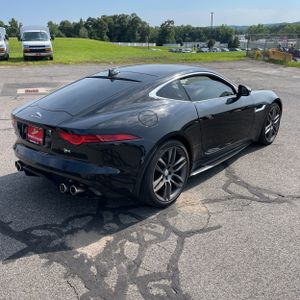 2016 Jaguar F-TYPE R 照片 8