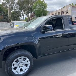 CHEVROLET COLORADO - 2
