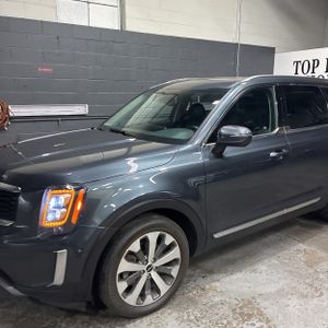 KIA TELLURIDE EX - 2
