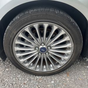 2014 FORD FUSION HYBRID TITANIUM 照片 17