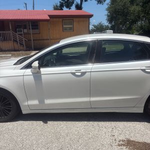 صورة 4 لـ 2013 FORD FUSION SE