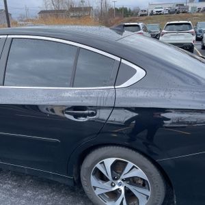 SUBARU LEGACY PREMIUM - 6