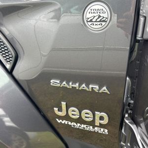 2018 JEEP WRANGLER UNLIMITED SAHARA 缩略图 23